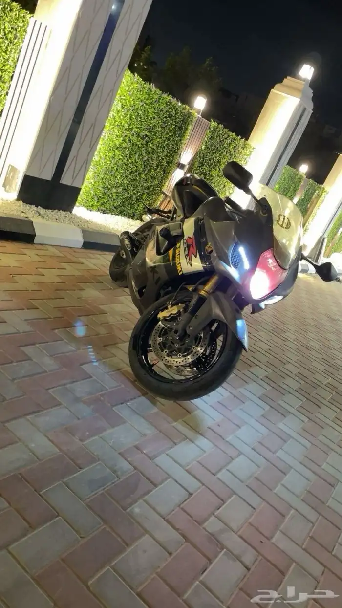 سزوكي GSXR 1000 0