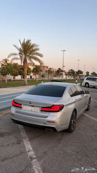 بي ام دبليو الفئة الخامسة BMW 520i 2021 index