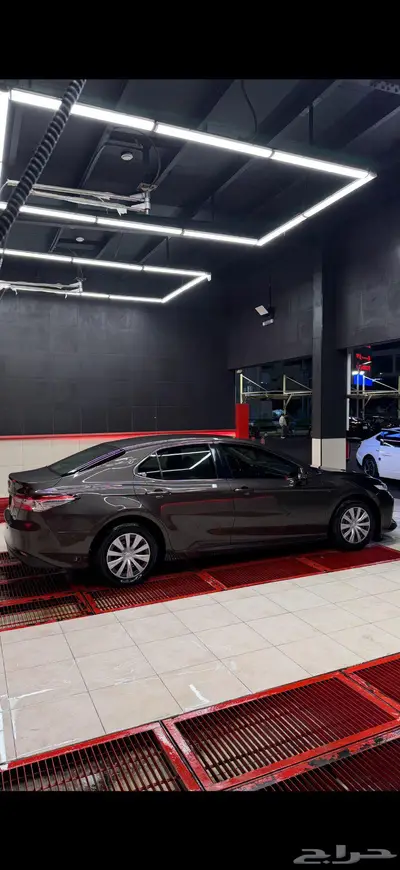 كامري 2019 ستنادر Le اللون بني غامق index