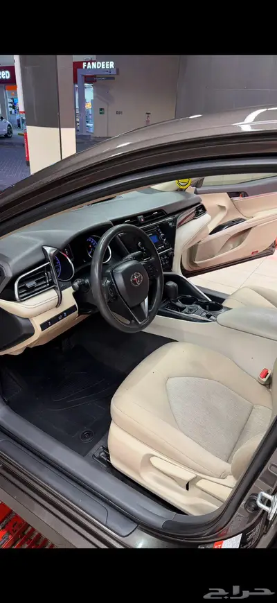 كامري 2019 ستنادر Le اللون بني غامق index