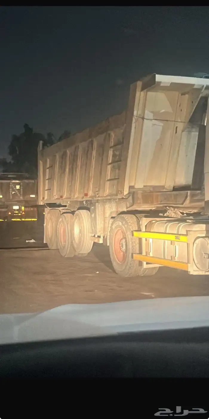 صندوق قلاب 26 متر 0