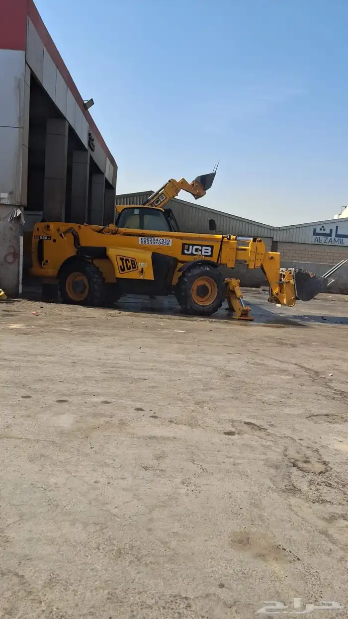 رافعات شوكيه فوركلفت كرين كرينات تلسكوبيه للايجار الشهري وال 4