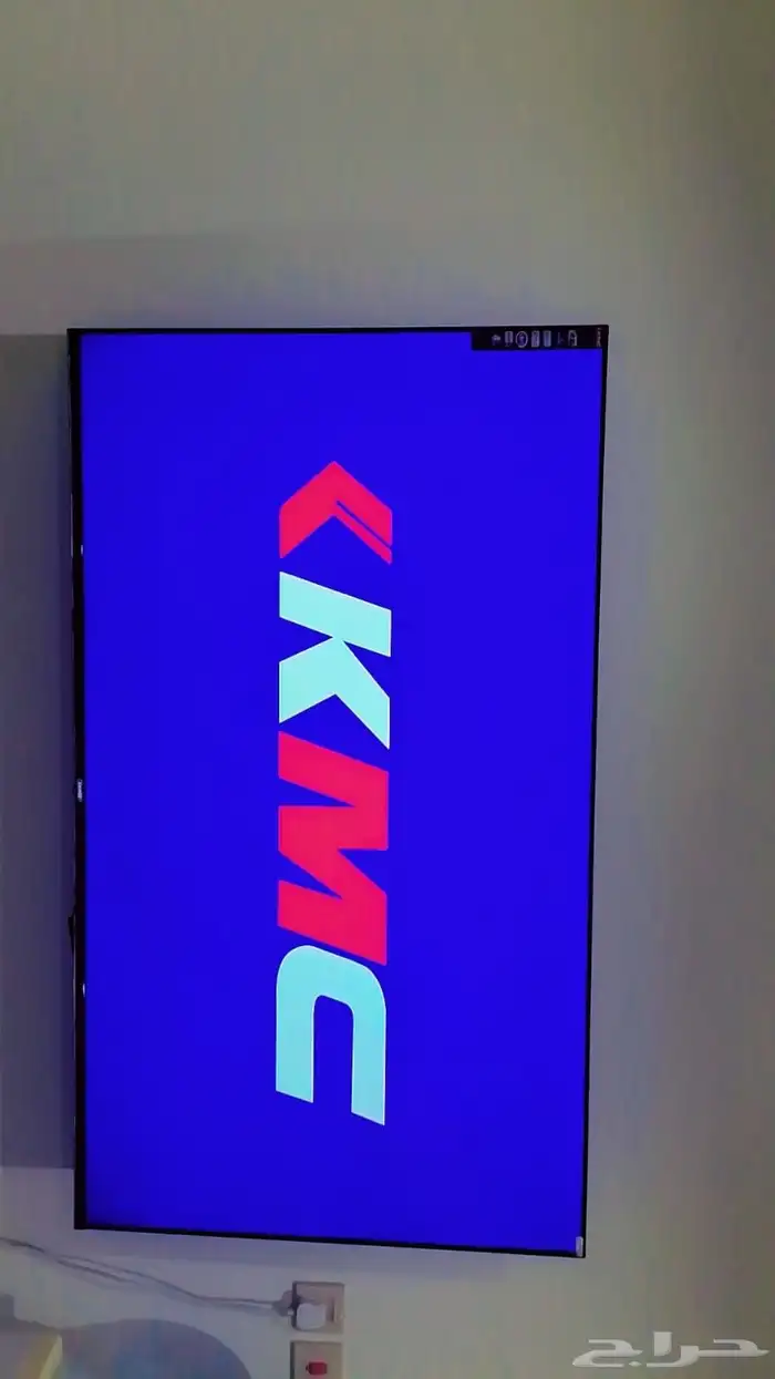 شاشه 70 بوصه اسمارت شبه جديده بي كيسه 0