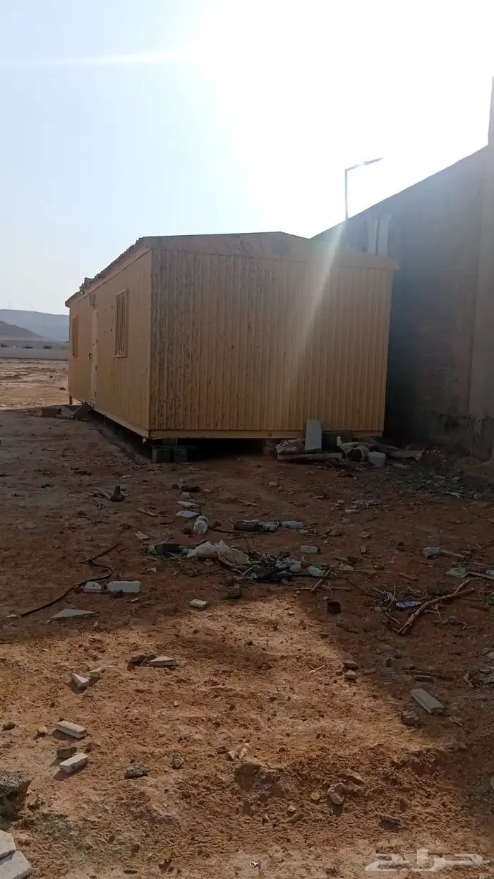 بركس غرفتين وحمام ومطبخ 12 في 4 2