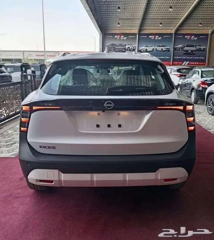 نيسان كيكس ستاندر ونص فل 2025 3