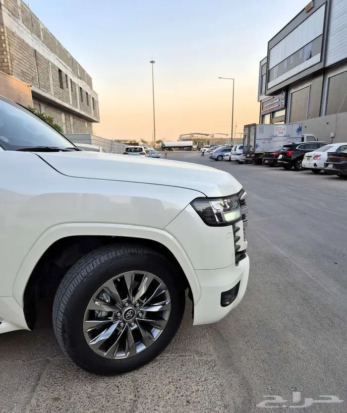 LC300 السعودي GXR3 وكالة ضمان الأصلية الكاملة  المالك الثاني 6