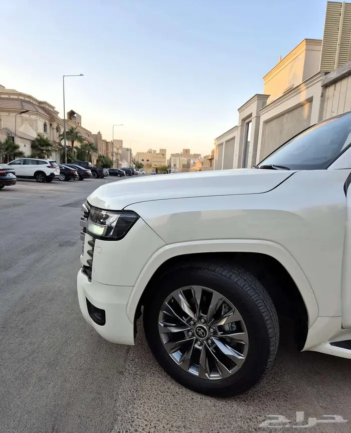 LC300 السعودي GXR3 وكالة ضمان الأصلية الكاملة  المالك الثاني 2