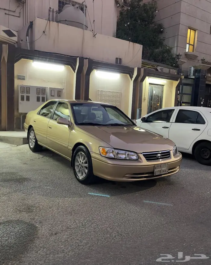 كامري 2000 9