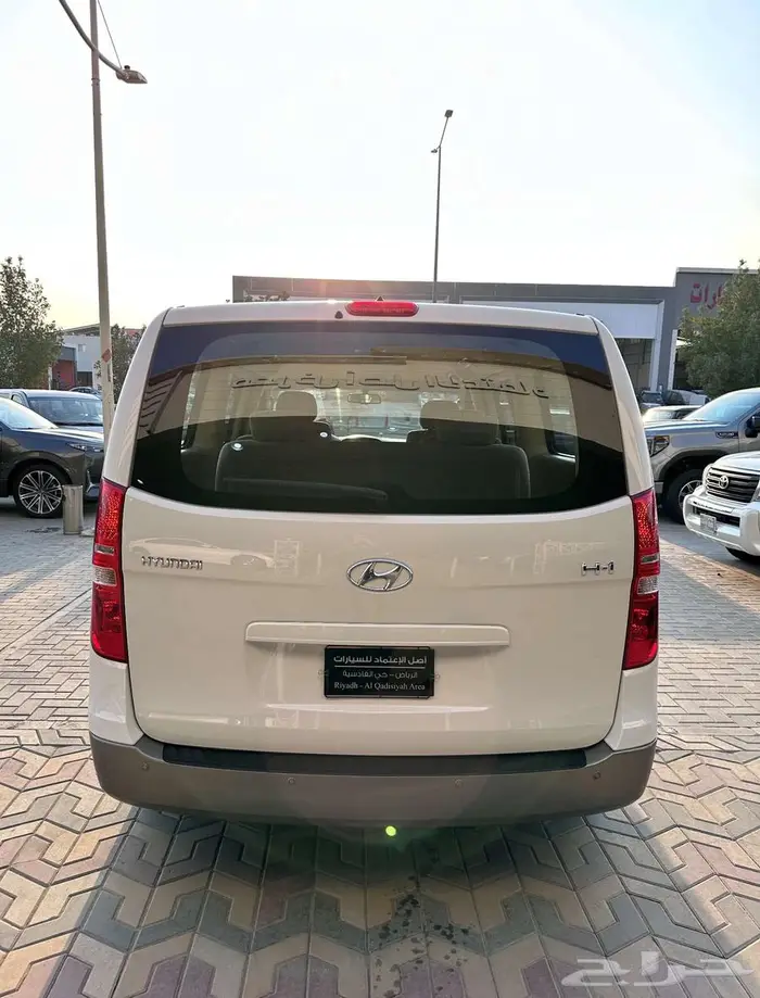 هونداي H1 2017 25