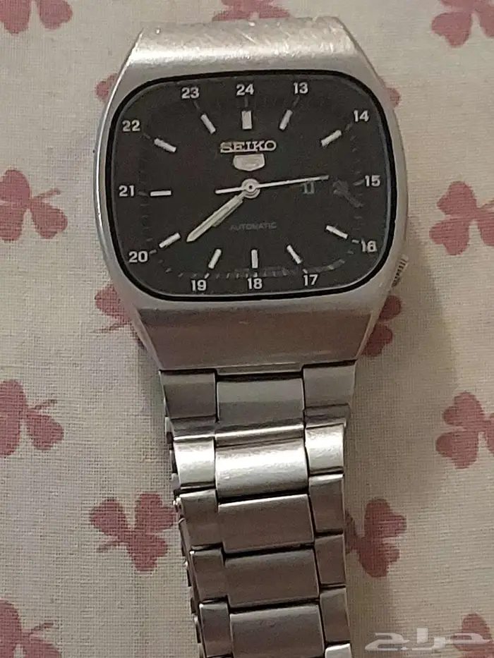 ساعه قديمه للبيع 0