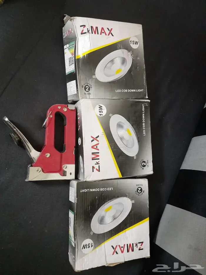 أدوات مطبخ كامله للبيع مع مجلس ومساند للاستىاحات الباحه 77