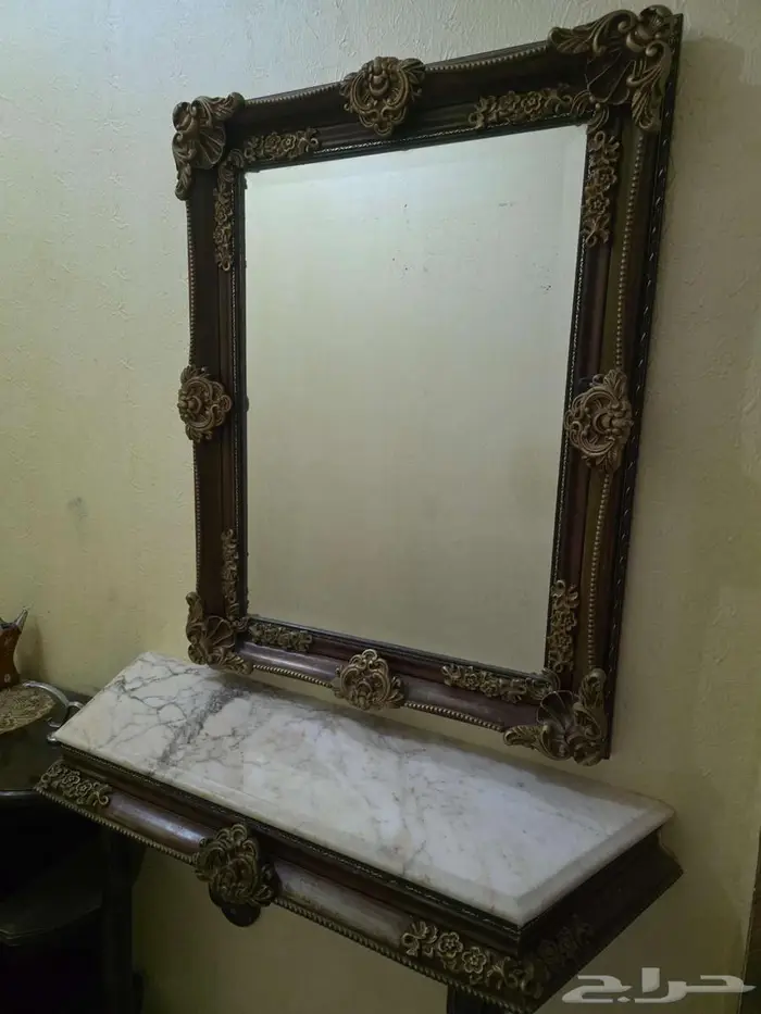 مراة مدخل وجزامة 0