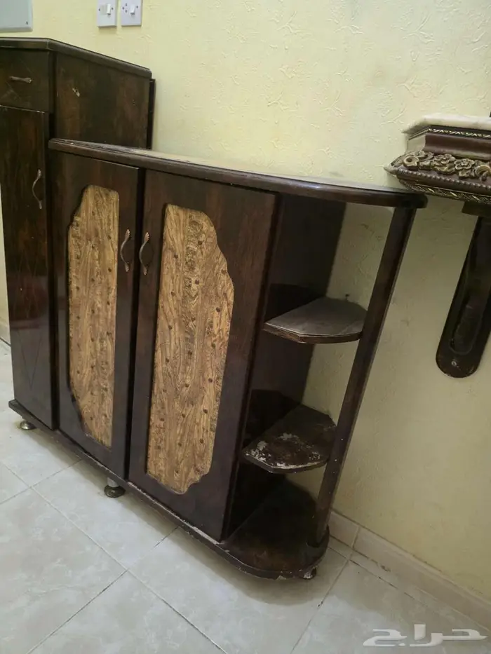 مراة مدخل وجزامة 1