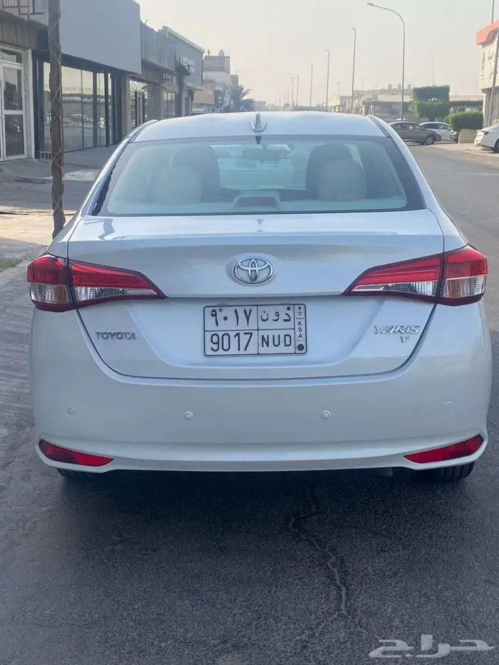 تويوتا يارس 2021 Y استخدام شخصي للبيع 5