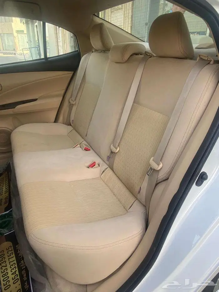 تويوتا يارس 2021 Y استخدام شخصي للبيع 33