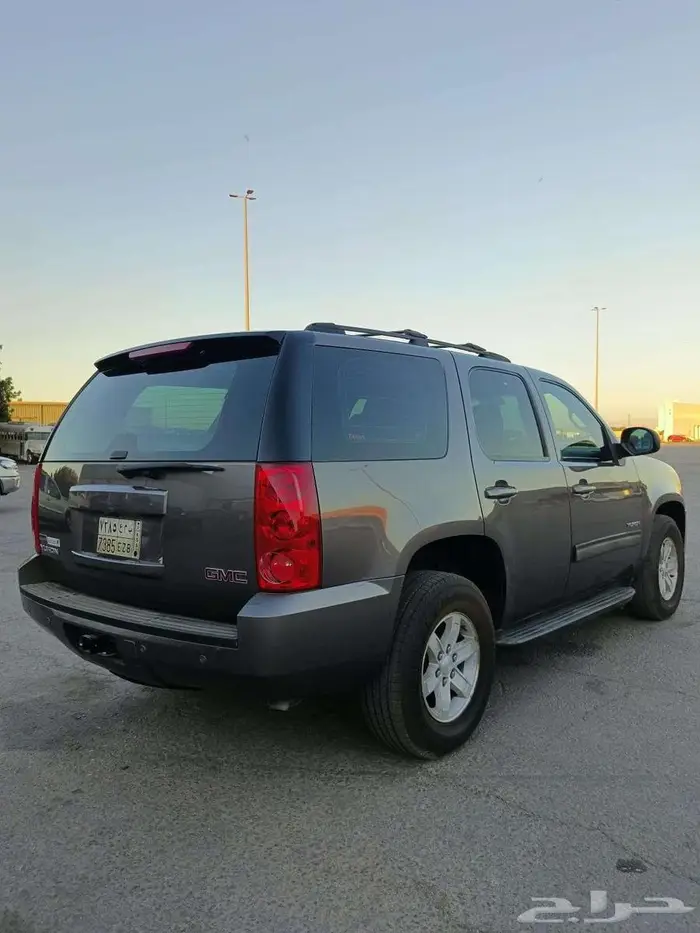 جي ام سي يوكن 2012 6