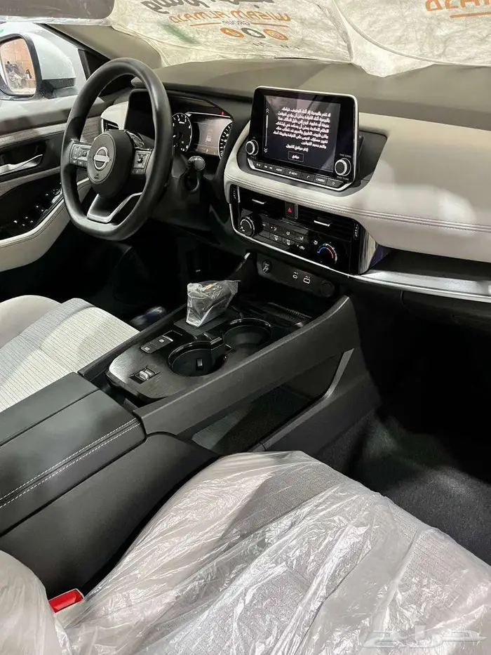 عرض خاص نيسان اكس تريل استاندر 5 مقاعد بدون دبل موديل 2026 7