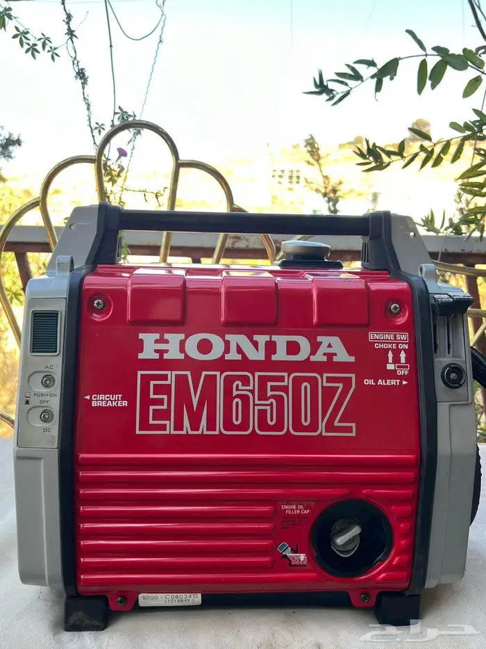 للبيع  مولد كهرباء Honda EM650Z الأصلي   نظيف جدا 0