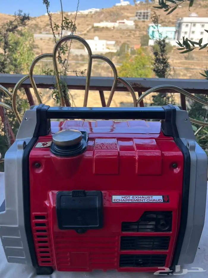 للبيع  مولد كهرباء Honda EM650Z الأصلي   نظيف جدا 1