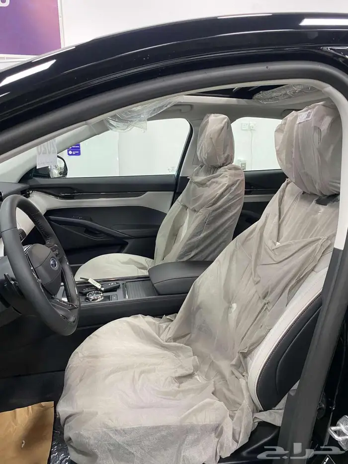 فورد تورس ترند 2026 اسود 4