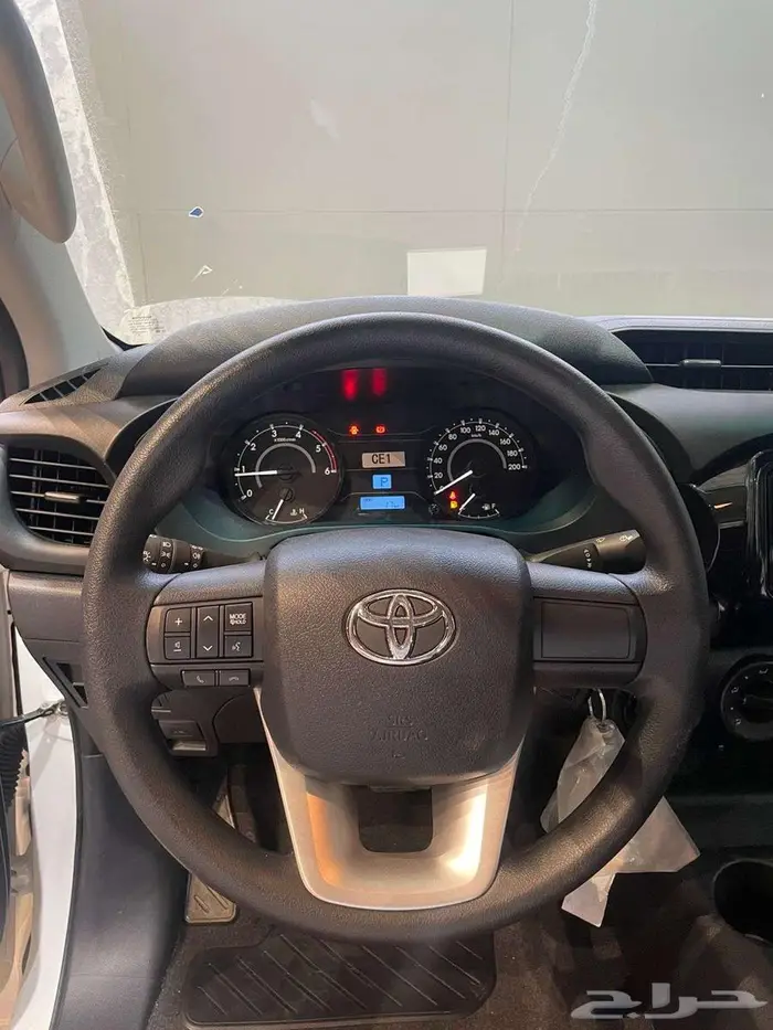 هايلوكس غمارتين سلق اتوماتيك ديزل دبل بريمي 2025 10