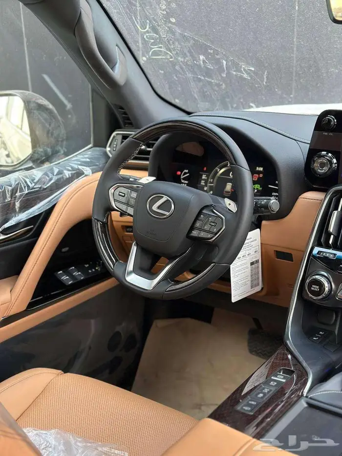 لكزس ال اكس 600 2025 لد عبد المجيد الخضر 4
