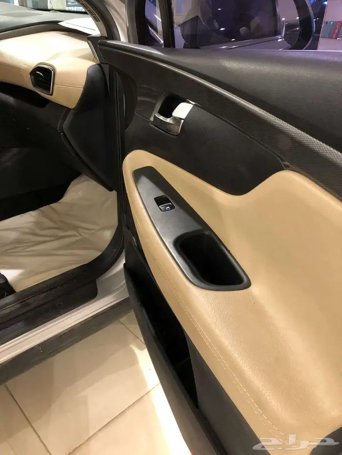 سنتافي2019 ديزل رقم السيارة10 16