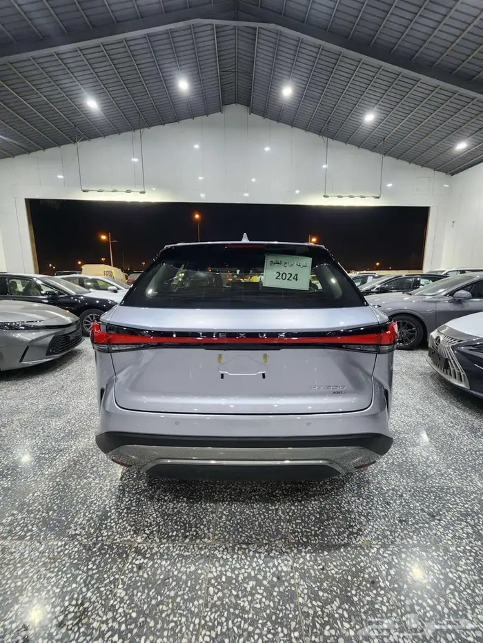 لكزس RX 350 BB بنزين 2024 فضي السعر 269000 4