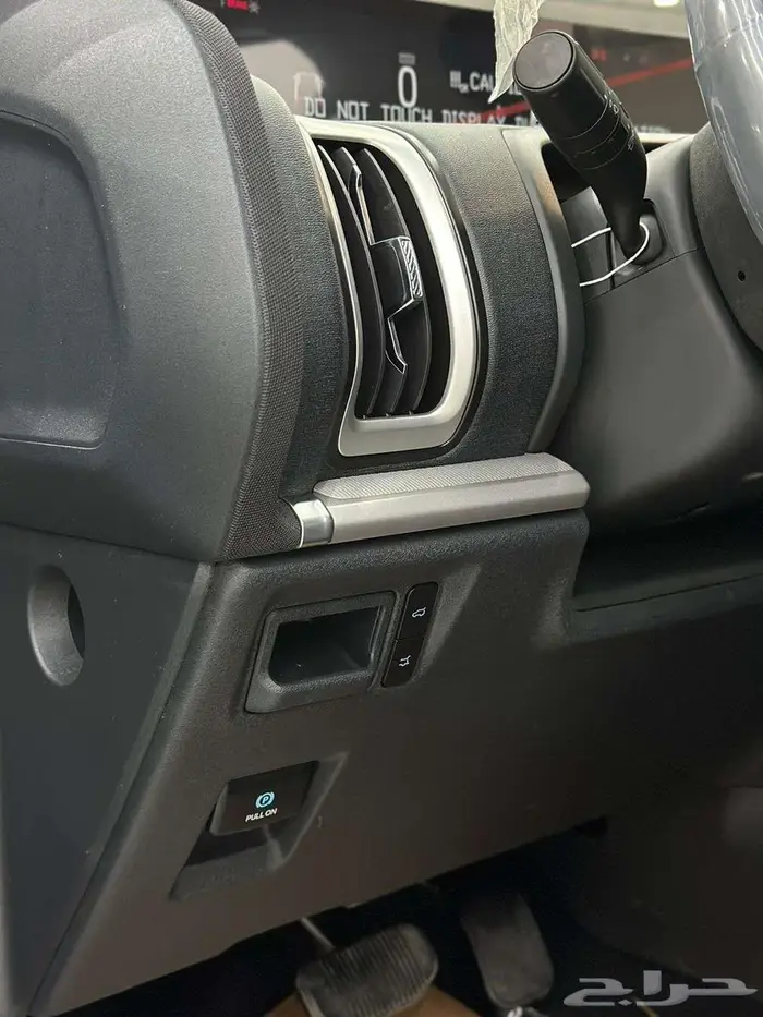 فورد اكشبدشن اكتيف 2025 8