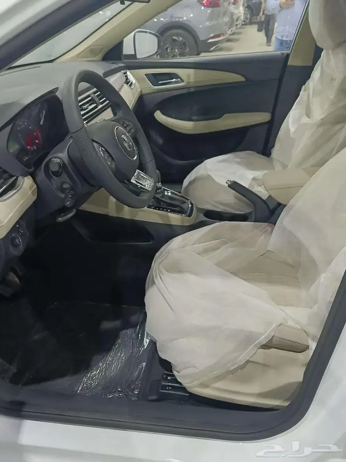 ام جي 5 ستاندر موديل 2025 كاش وتقسيط 10