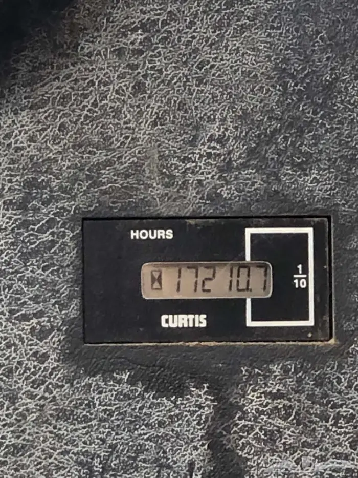 بوكلين هونداى كفرات 210 موديل 2015 معرض رواد المعدات 6