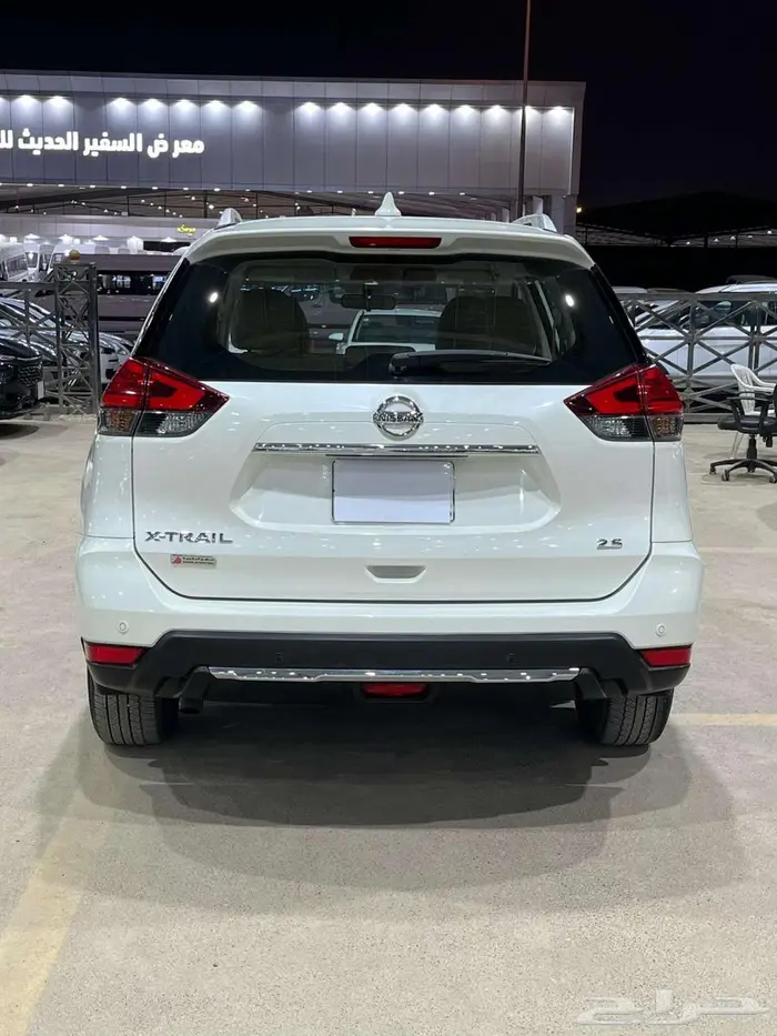اكس تريل 2022 سعودي دبل 6
