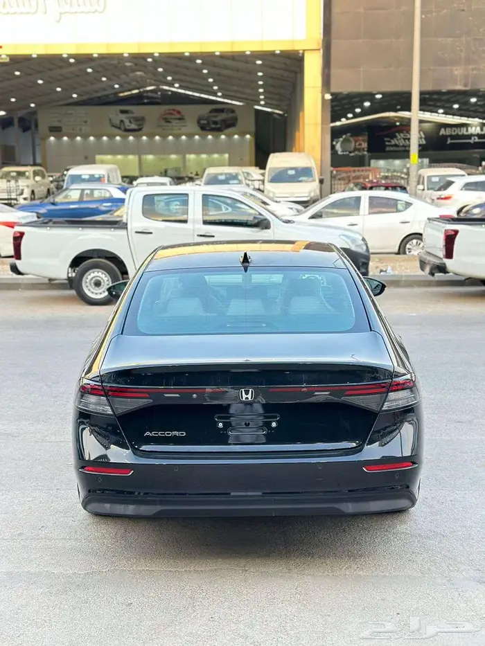 هوندا اكورد 2025 نص فل ( سعودي ) 5
