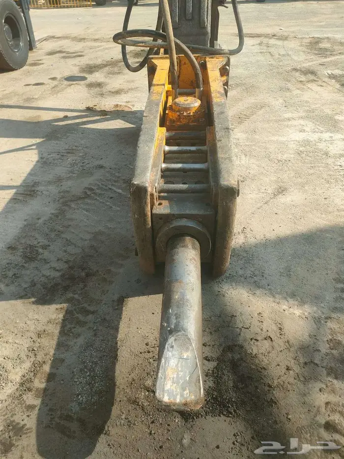 بوكلين حفار Hyundaiموديل Roblex480LC-9T للبيع مجهز شاكوش 21