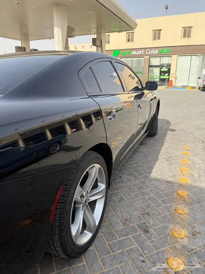 دوج تشارجر SXT 2021 12