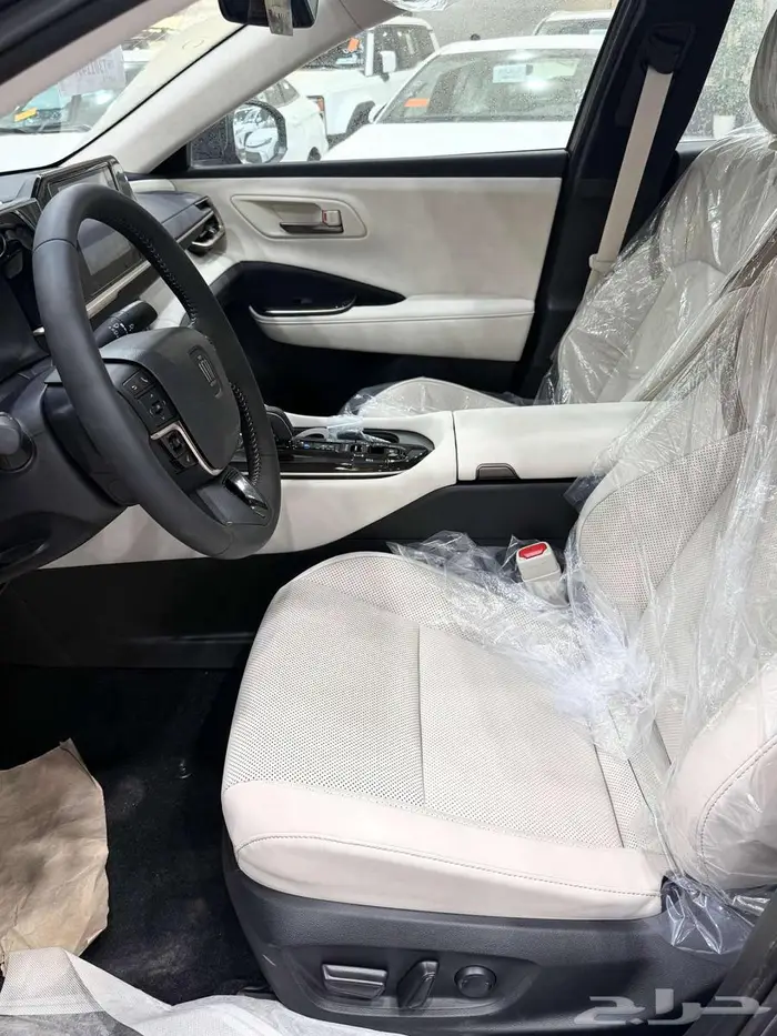 تويوتا كراون ( بريستيج ) موديل 2026 أقل الأسعار 11