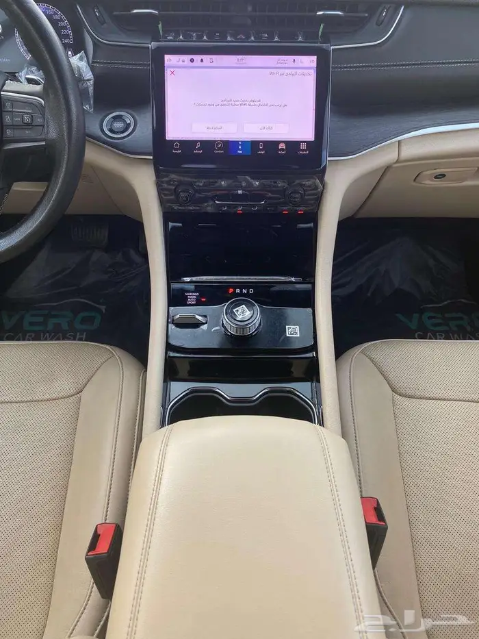 جيب جراند شيروكي 2023 ليمتد 14