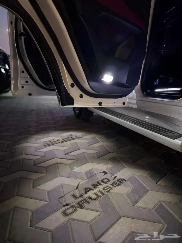 VXR فل كامل قطري 2025 18