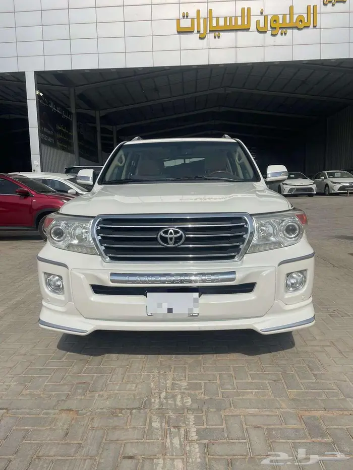 تويوتا لاندكروزر جي اكس ار 2014 فل كامل 1