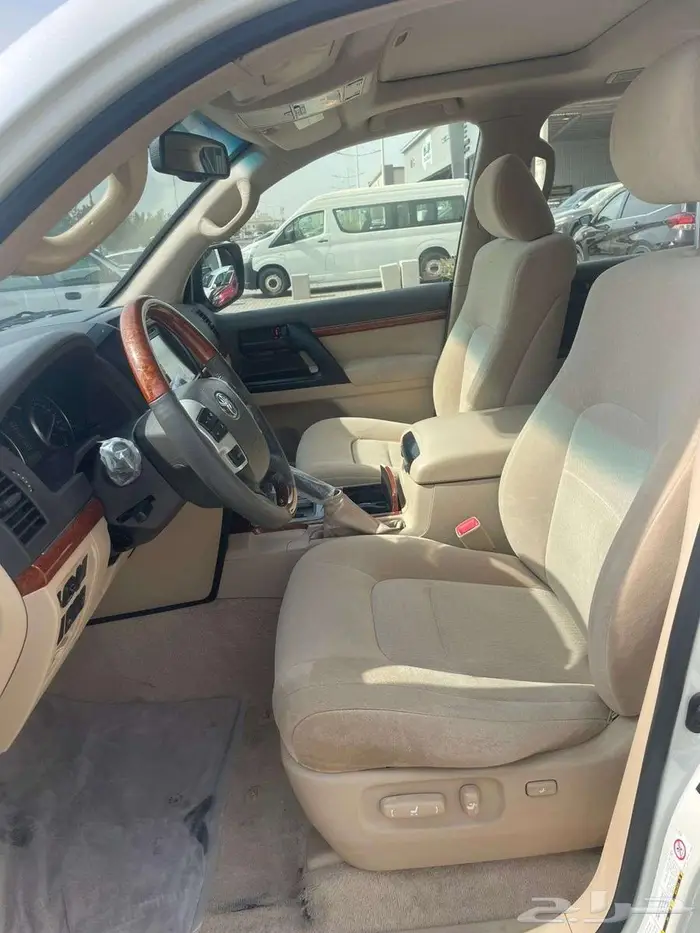 تويوتا لاندكروزر جي اكس ار 2014 فل كامل 27