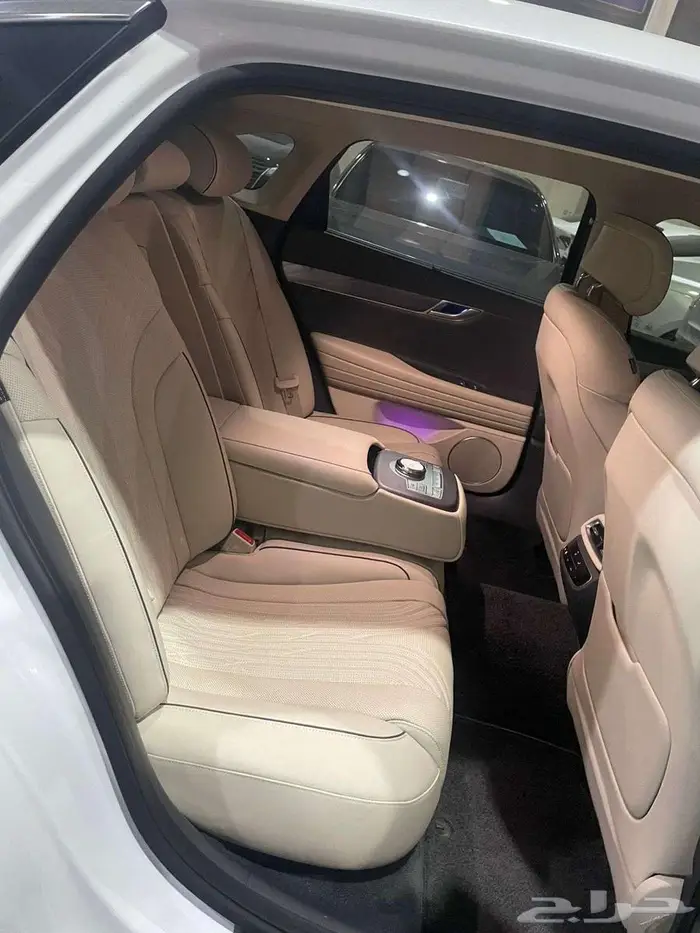 جنسس G80 2023 28