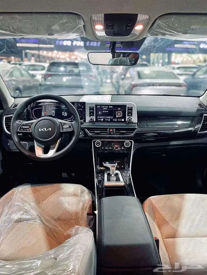 متوف كياسيلتوس2025 MID GLSعرض تمويلي مبسطة72000بدون الضريبة 11