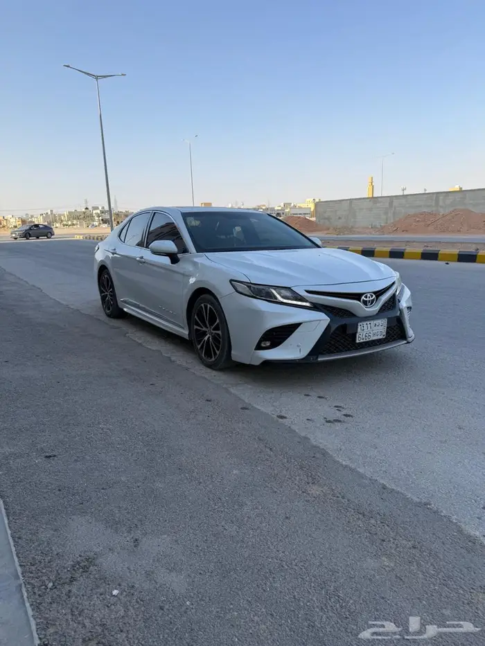 كامري سبورت SE 4 سلندر 3