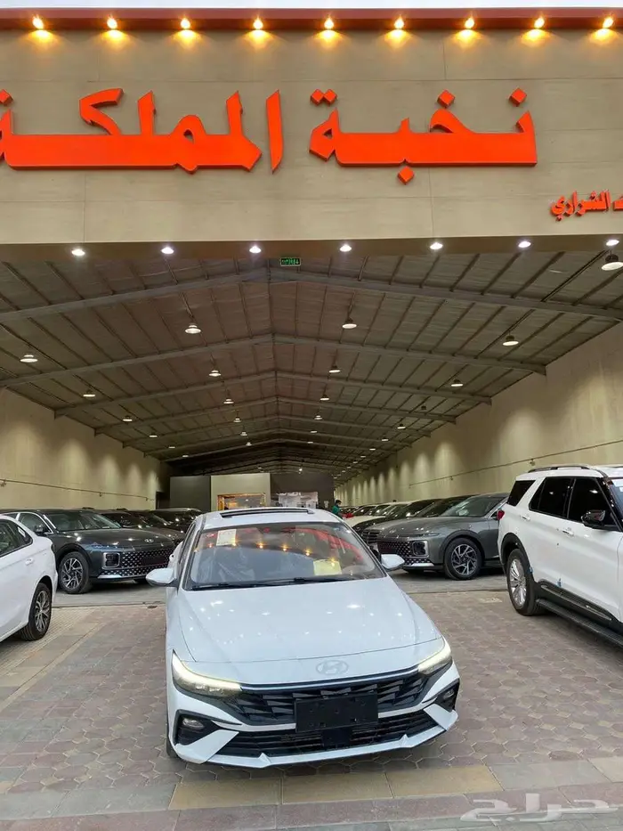 هونداي النترا 2025 بنزين كمفورت 1500Cc مستورد (اصفار)... 3