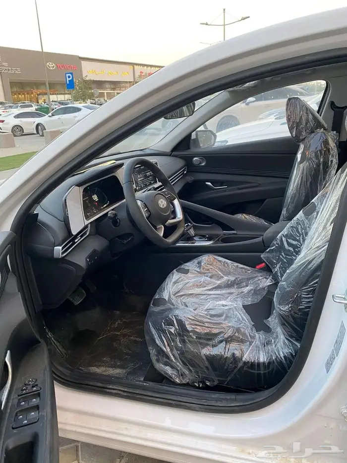 هونداي النترا 2025 بنزين كمفورت 1500Cc مستورد (اصفار)... 8