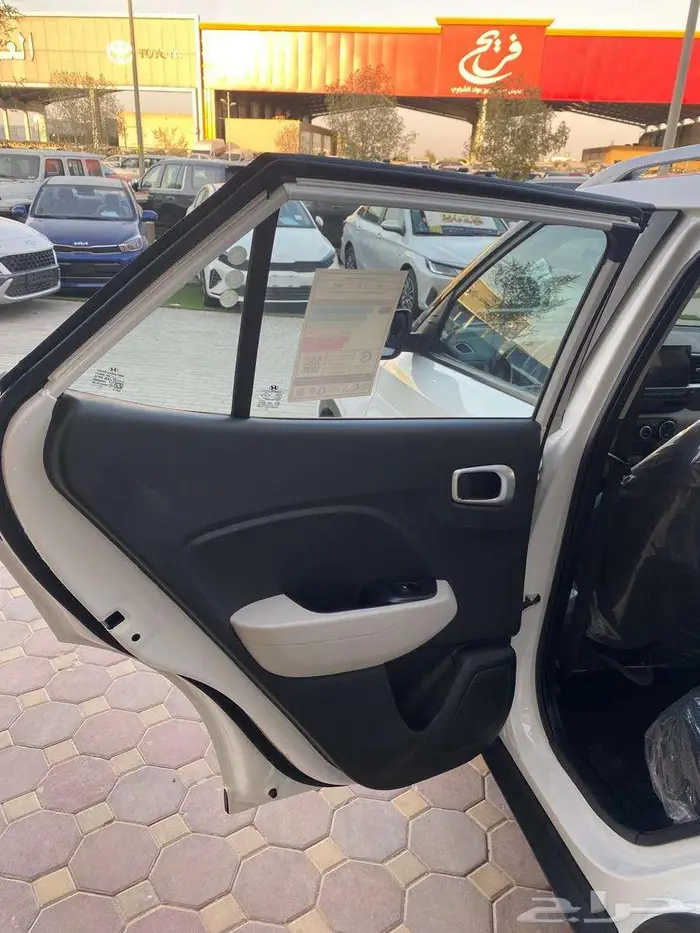 هيونداي فينيو 2025 وارد خليجي كاميرا شاشة (اصفار) 15