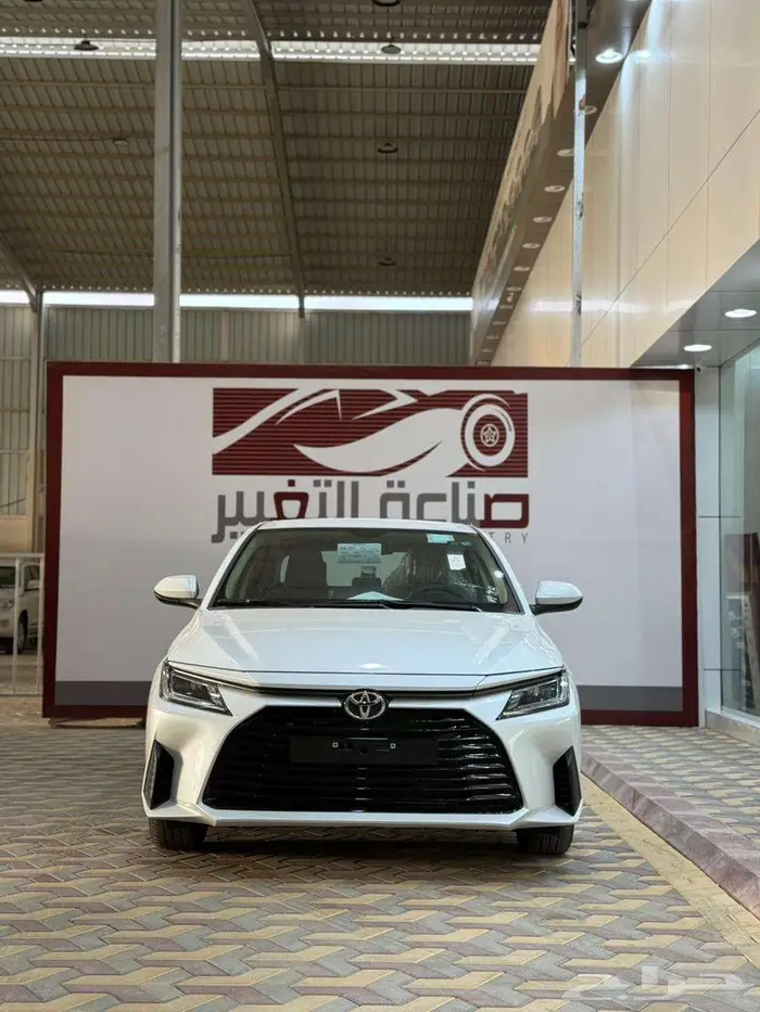 تويوتا ياريس y ستاندر موديل 2026 بسعر 62900 بالضريبة 6