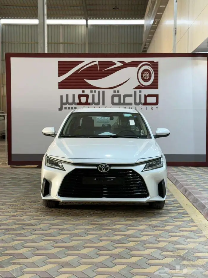 تويوتا ياريس y ستاندر موديل 2026 بسعر 62900 بالضريبة 0