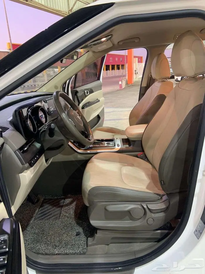 كيا كرنفال 2021 ديزل ابواب كهرباء رادار نقاط عمياء 13