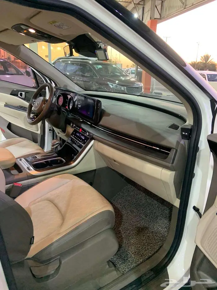 كيا كرنفال 2021 ديزل ابواب كهرباء رادار نقاط عمياء 15